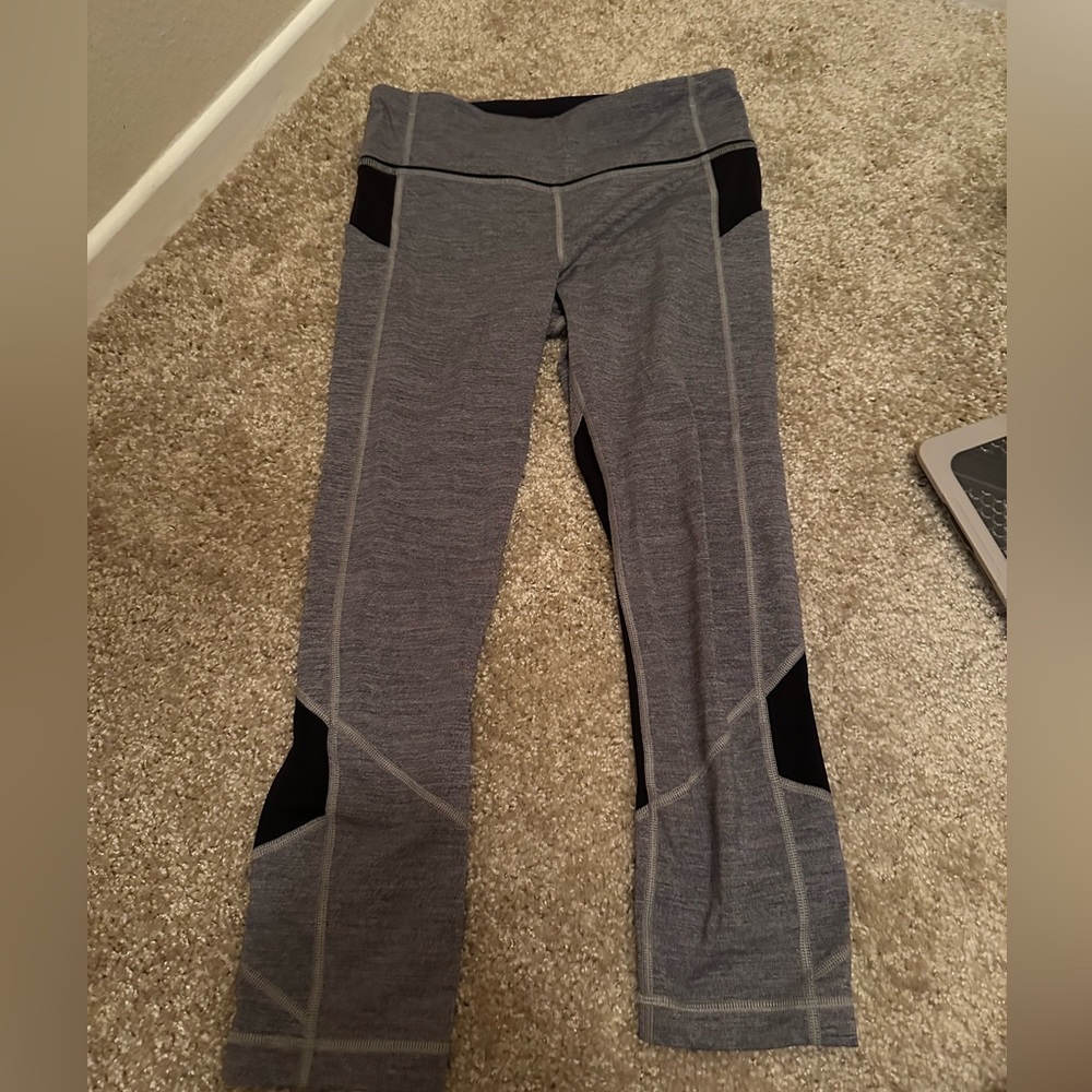 Lululemon Cropped Leggings